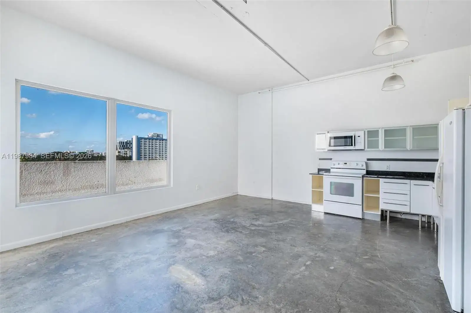 10 SW South River Dr # 609, Miami FL 33130 photo 2
