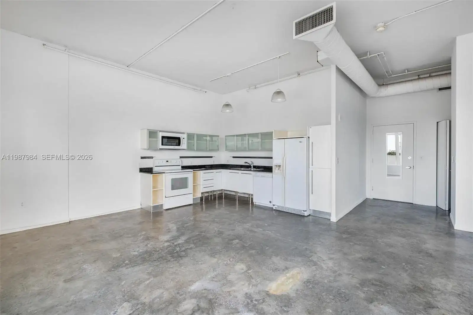 10 SW South River Dr # 609, Miami FL 33130 photo 4