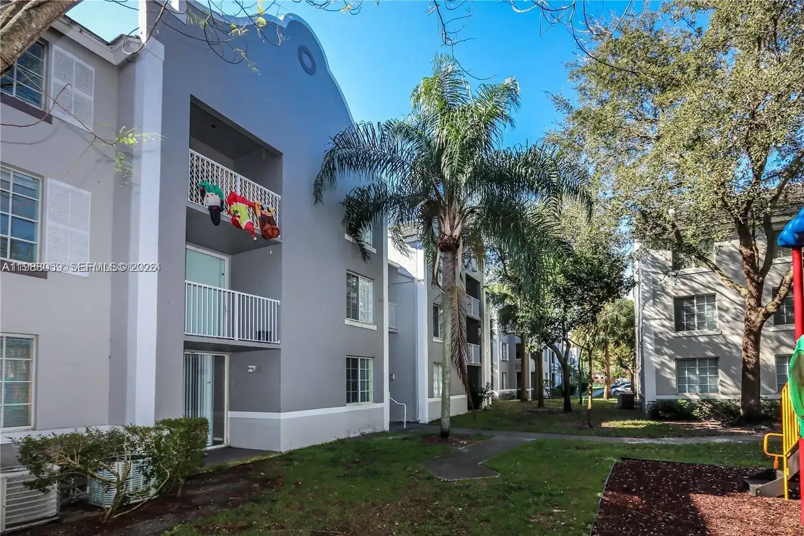 11133 SW 8th St # 102, Pembroke Pines FL 33025 photo 3