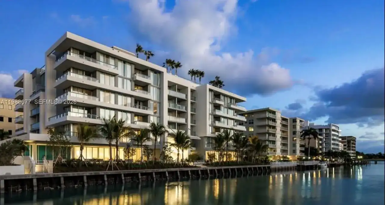9540 W Bay Harbor Dr # 301, Bay Harbor Islands FL 33154