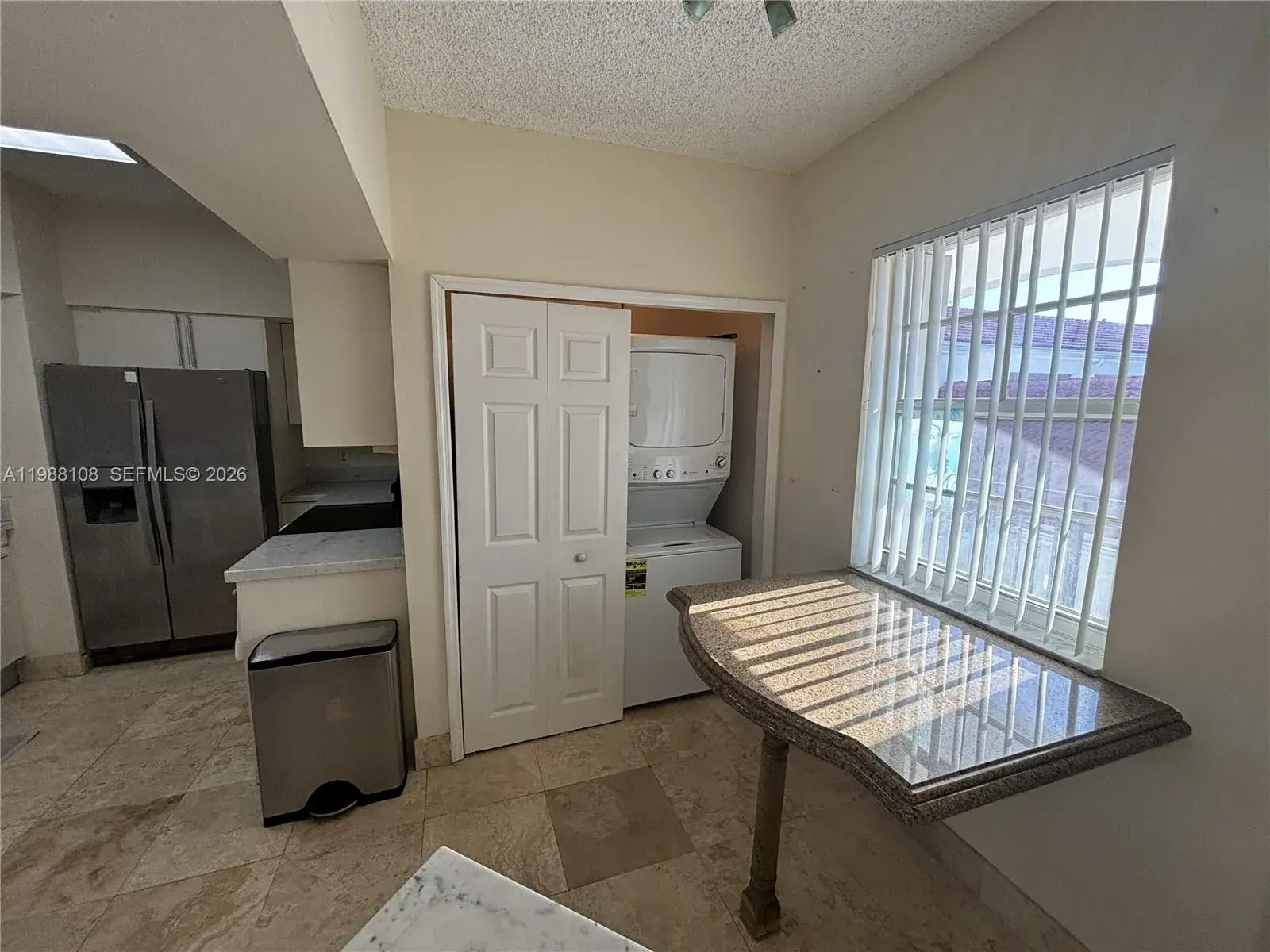 3255 NE 184th St, Aventura FL 33160