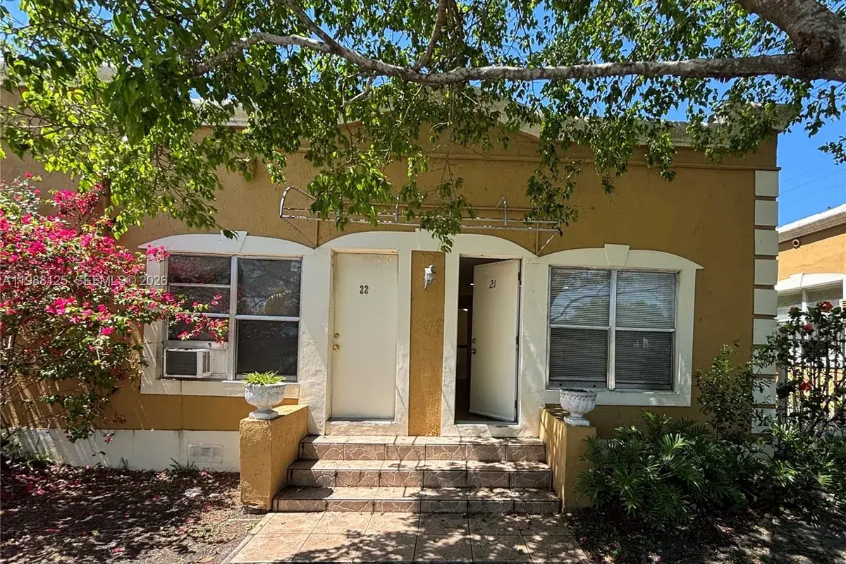 1715 Lincoln St # 21, Hollywood FL 33020