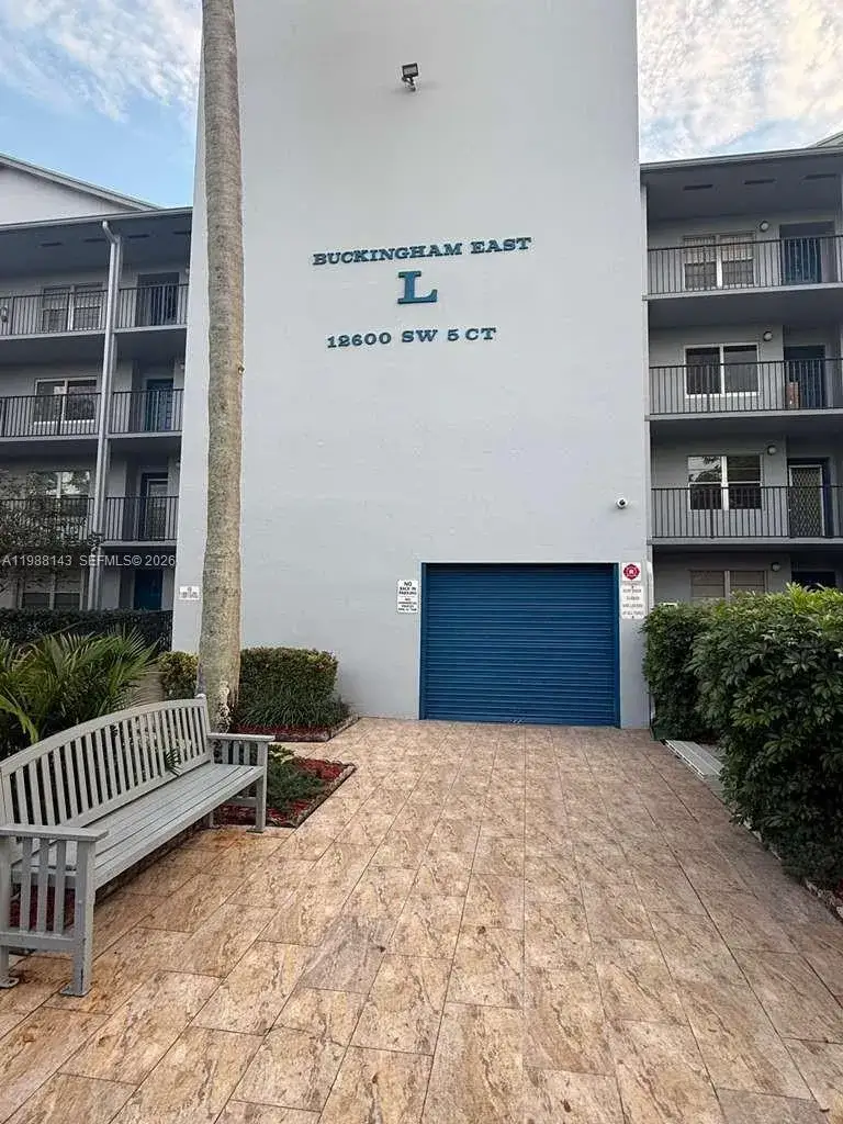 12600 SW 5th Ct # 208L, Pembroke Pines FL 33027