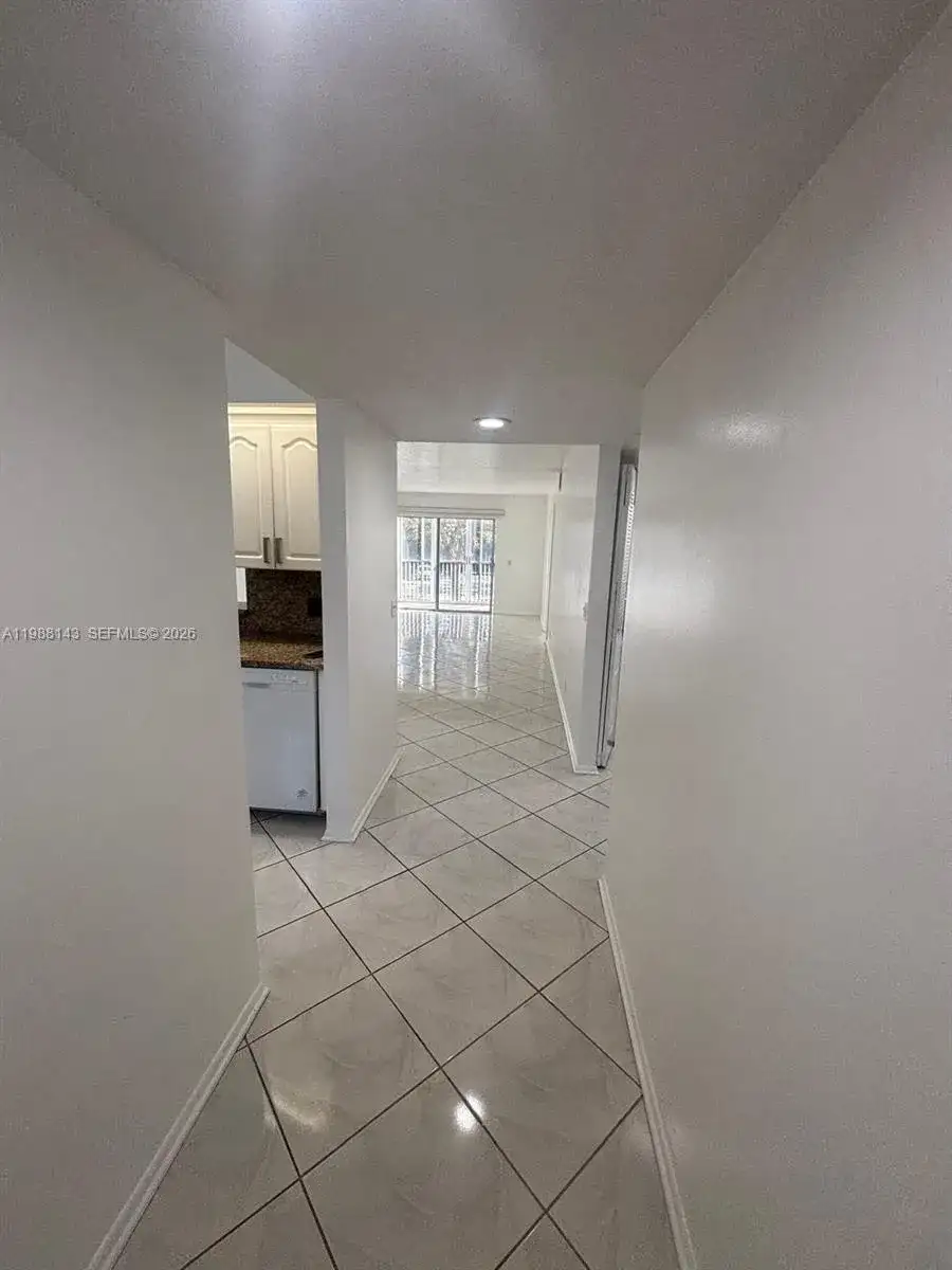 12600 SW 5th Ct # 208L, Pembroke Pines FL 33027 photo 2