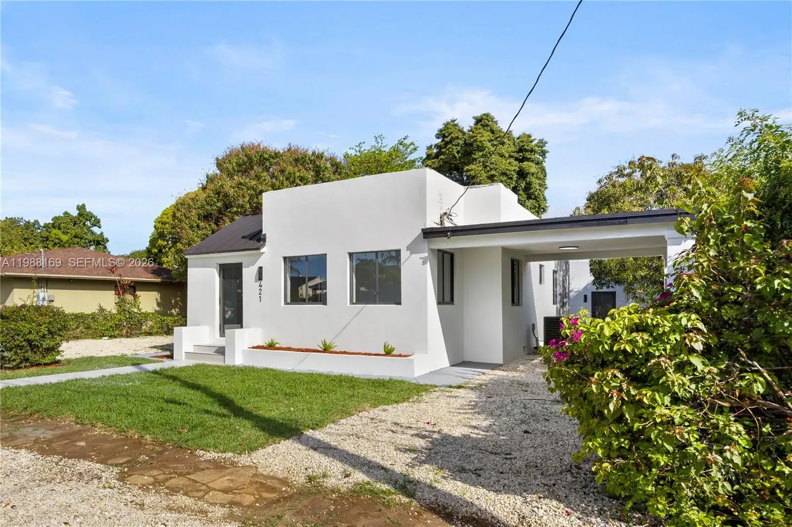 421 NW 81st St, Miami FL 33150 photo 2