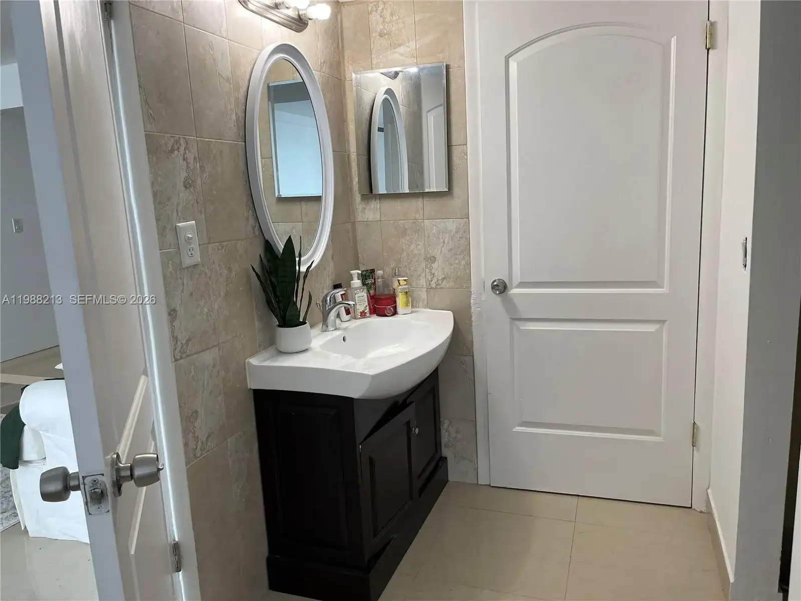6820 Indian Creek Dr # 3B, Miami Beach FL 33141 photo 5