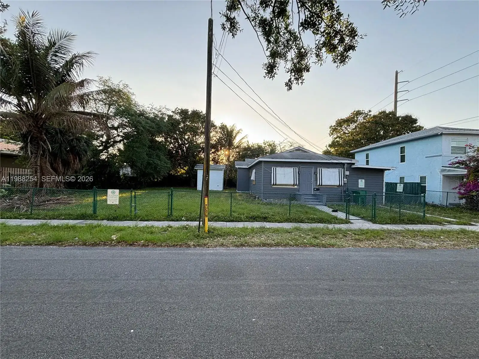 214 SW 1st Ave, Dania Beach FL 33004 photo 3