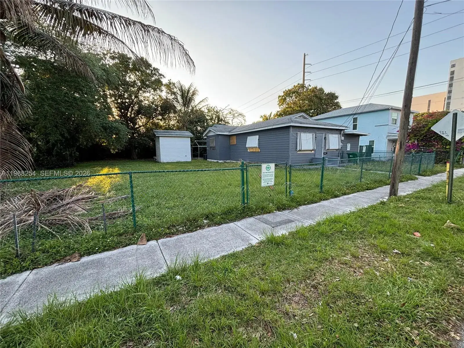 214 SW 1st Ave, Dania Beach FL 33004 photo 5