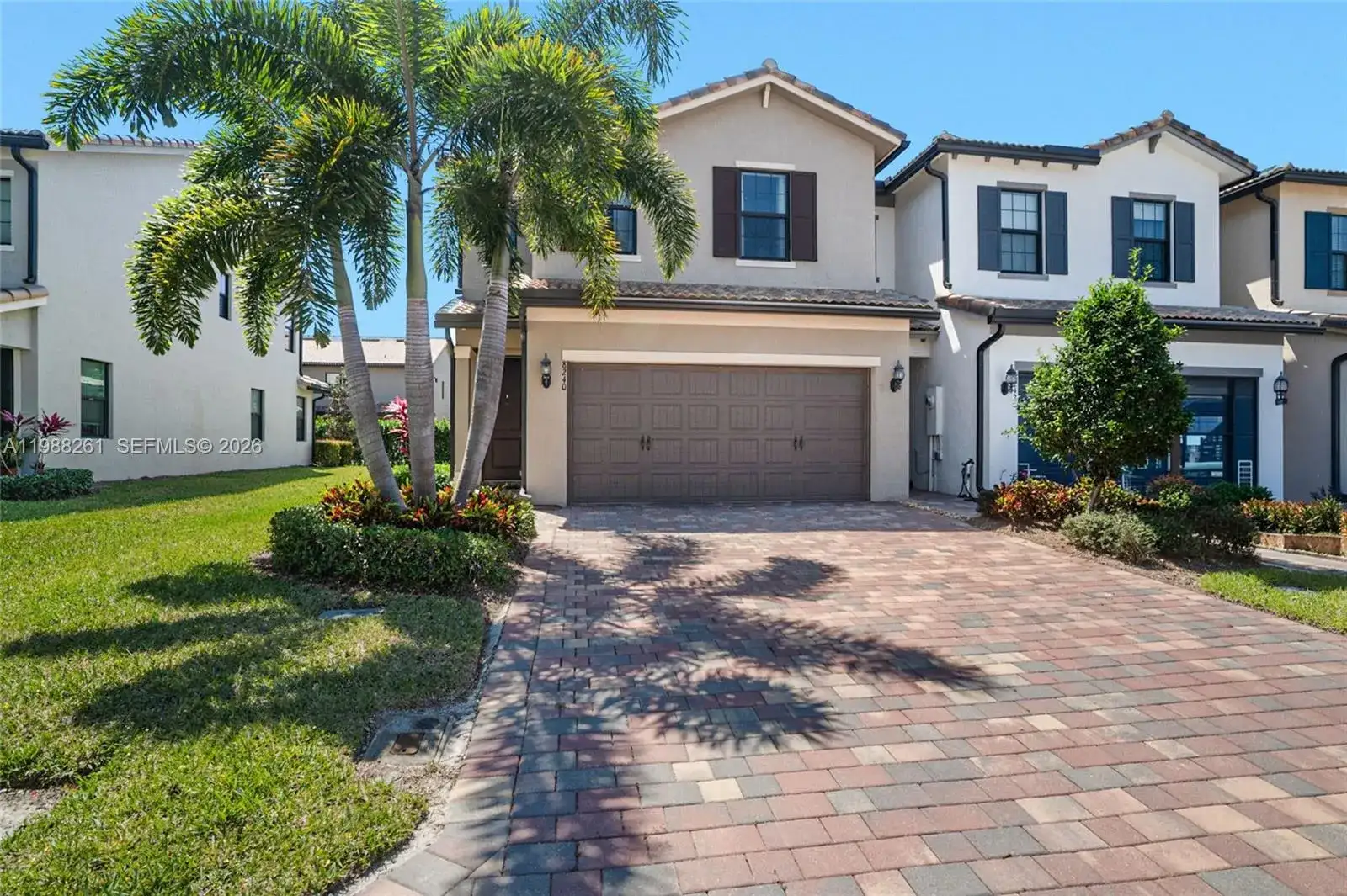 8240 Tailshot Ct, Lake Worth FL 33467 photo 2