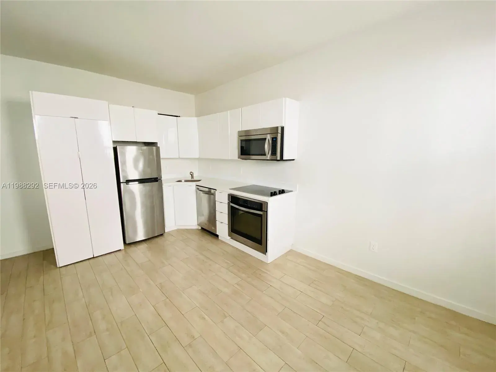 1611 Meridian Ave # 305, Miami Beach FL 33139