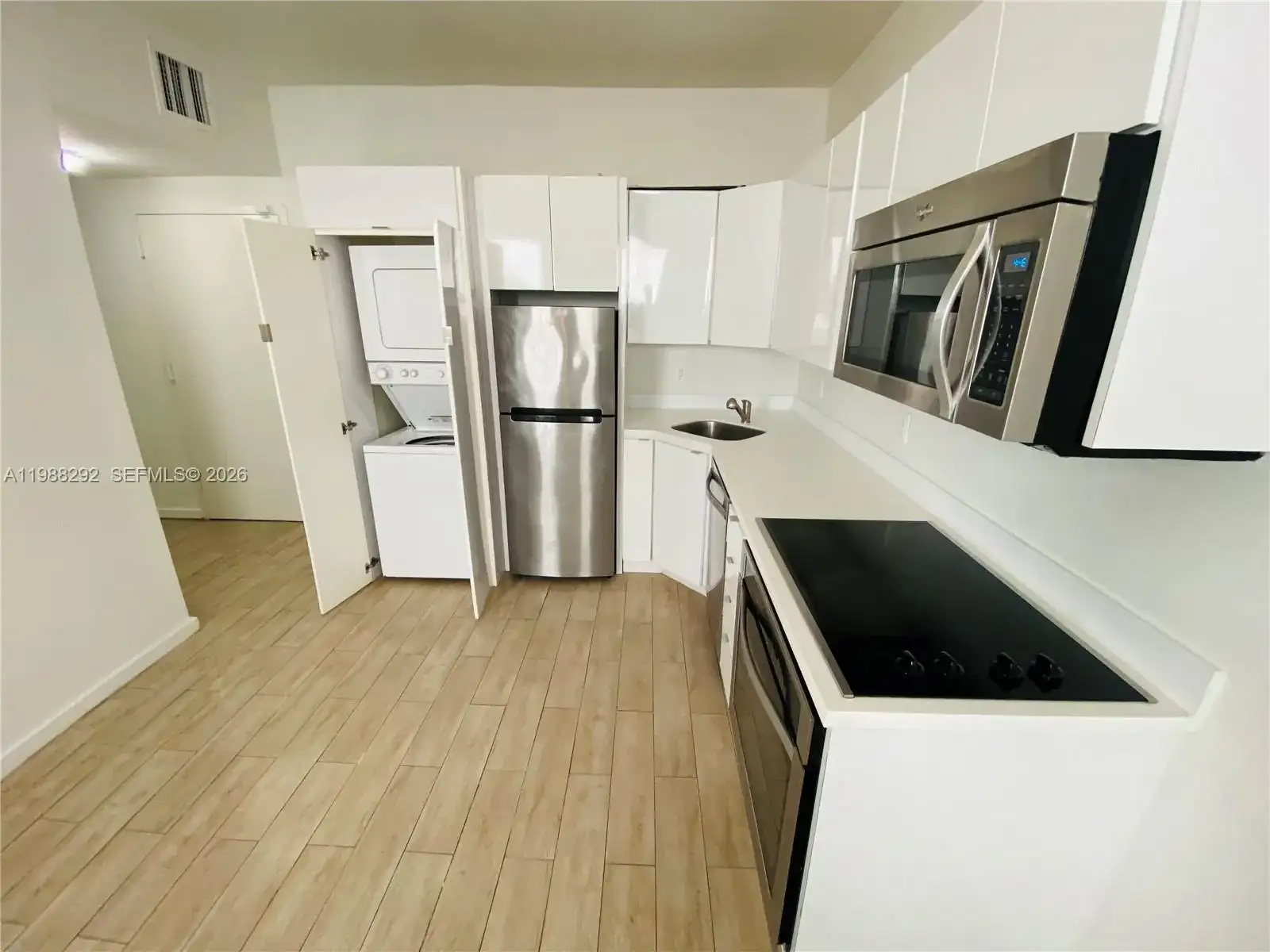 1611 Meridian Ave # 305, Miami Beach FL 33139 photo 3