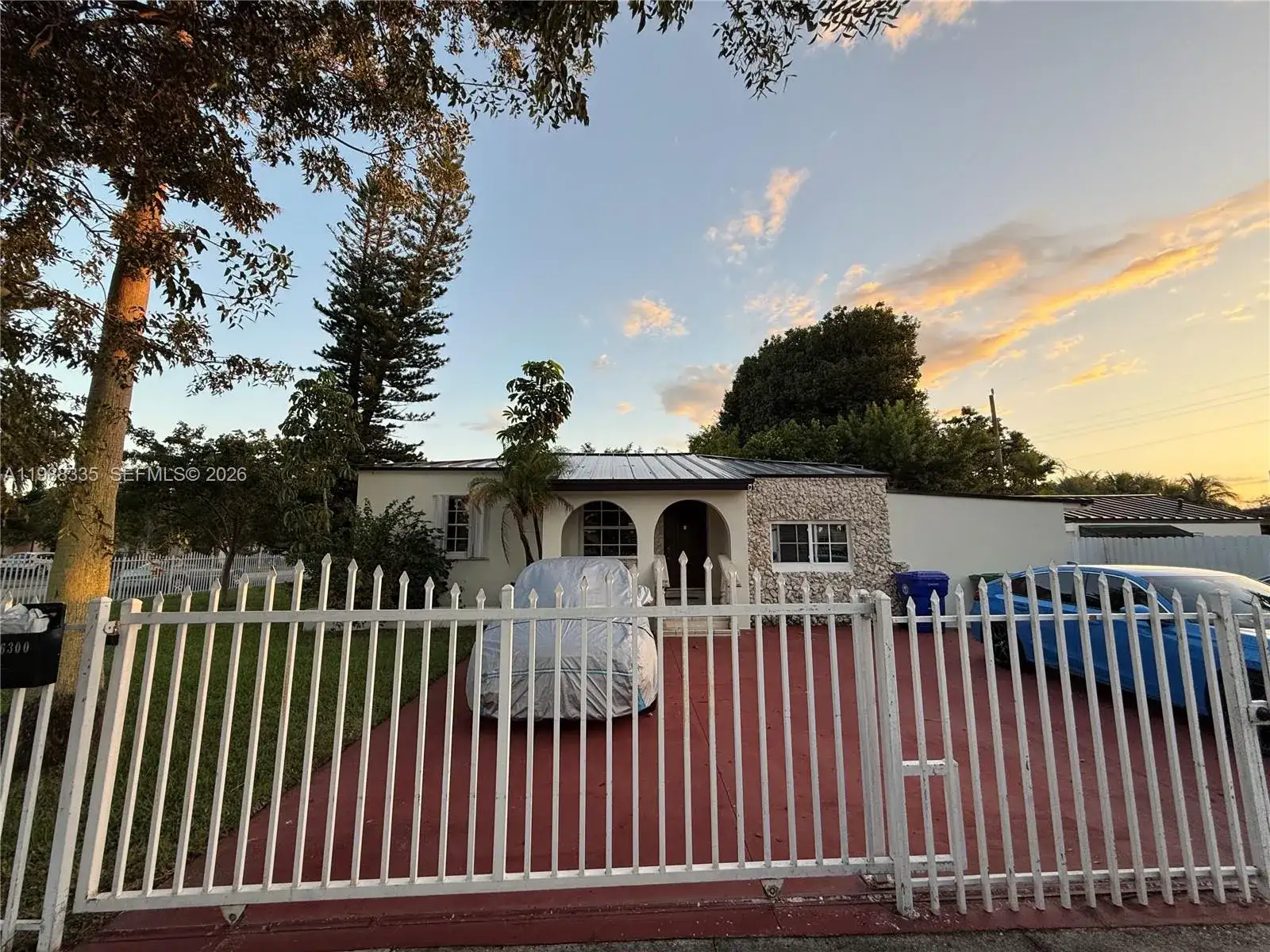6300 NW 2nd St, Miami FL 33126 photo 2