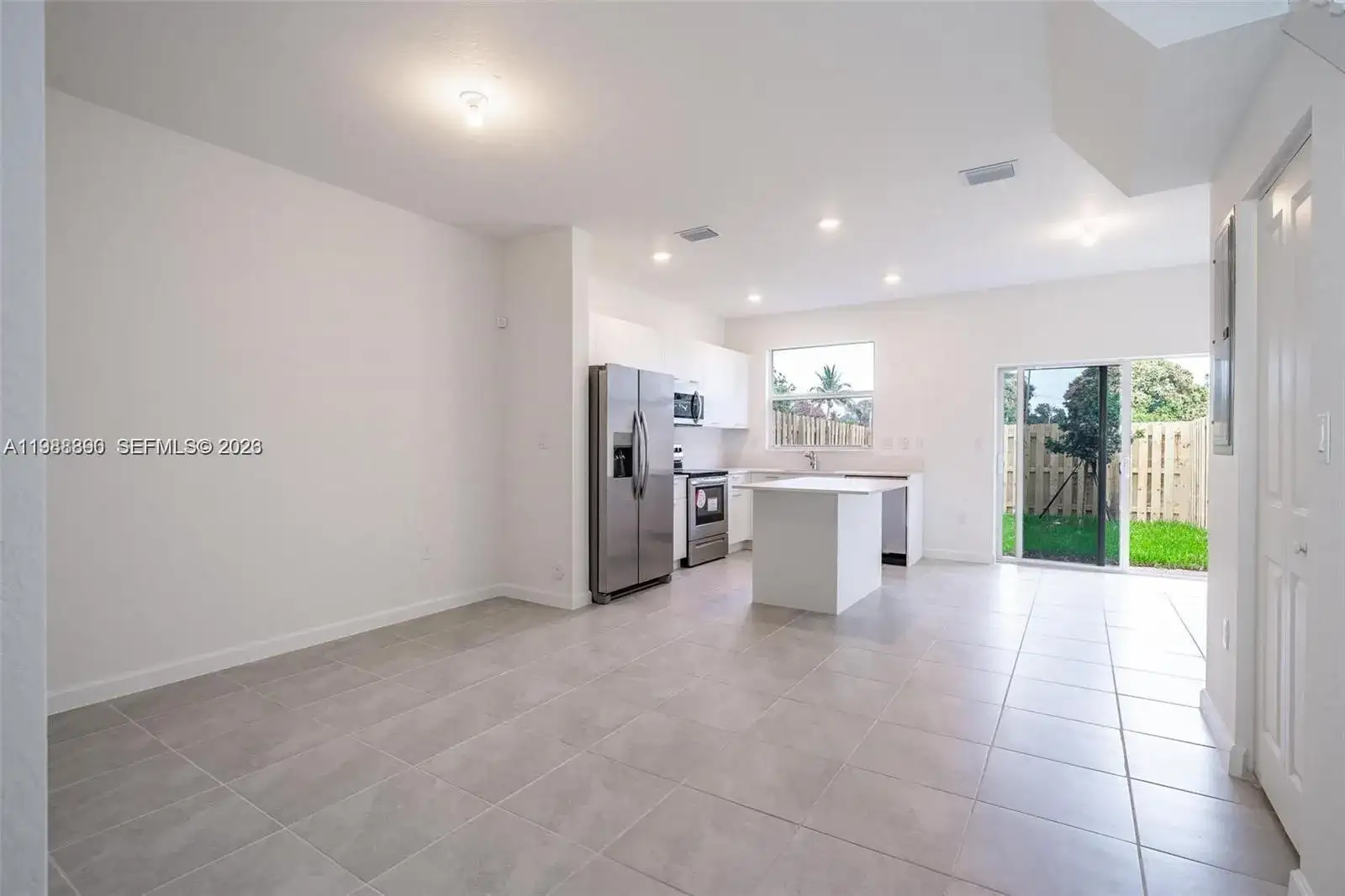 12313 NW 23rd Court, Miami FL 33167 photo 4