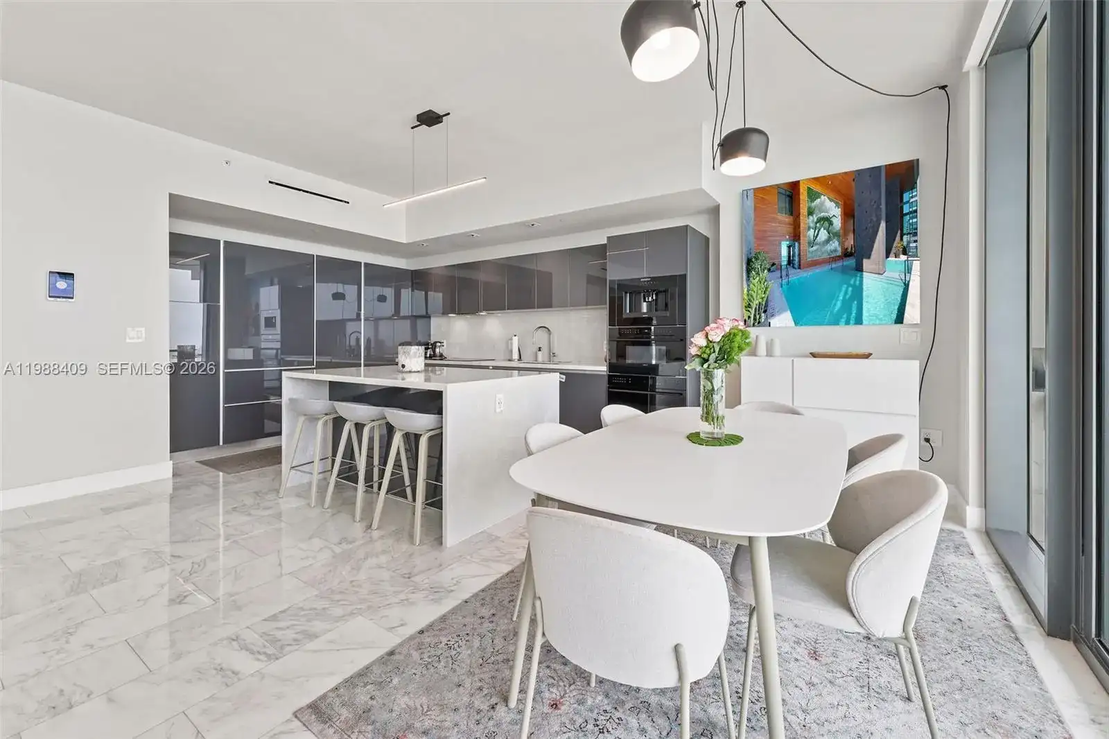 1451 Brickell Ave # 2802, Miami FL 33131 photo 2