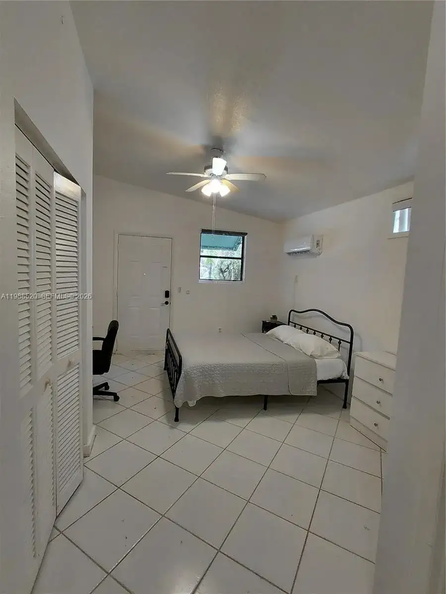 1050 NE 82nd St # 1, Miami FL 33138 photo 4