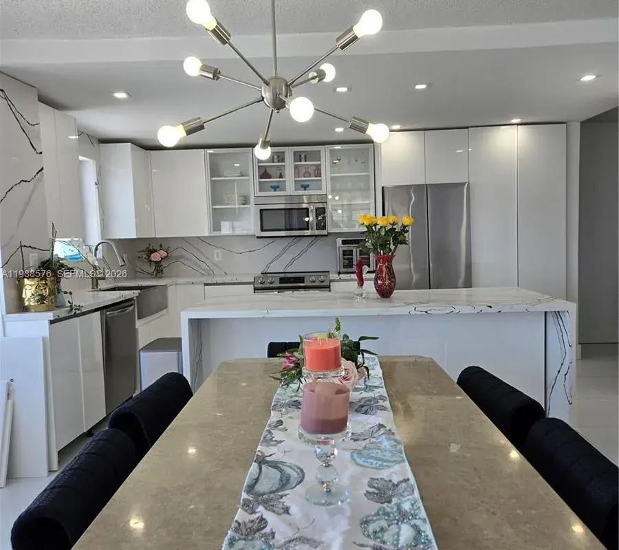 2750 NE 183rd St # T, Aventura FL 33160