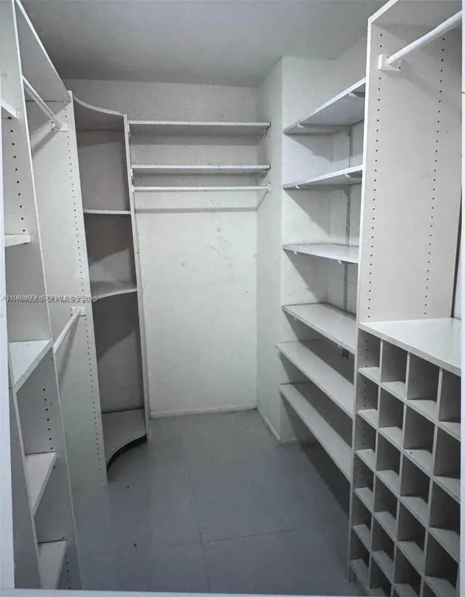 4000 Towerside Ter # 609, Miami FL 33138 photo 3