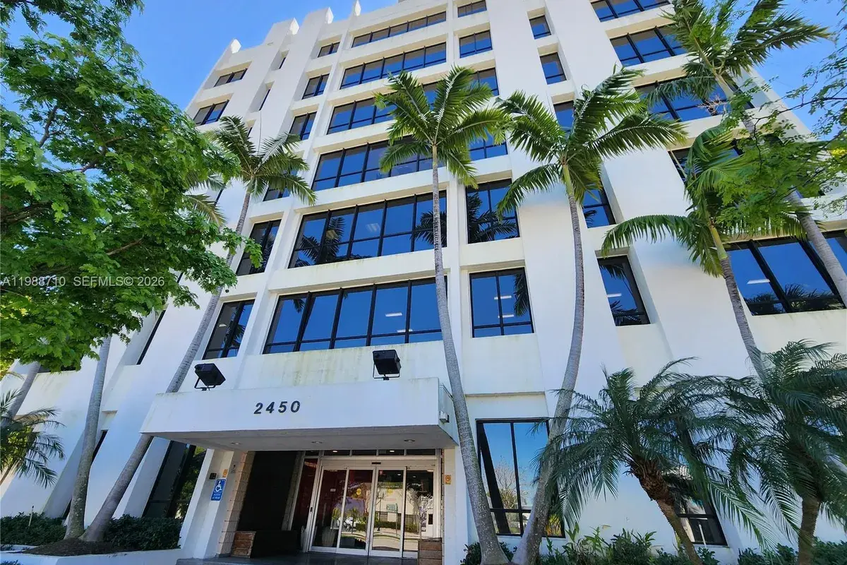 2450 Hollywood Blvd, Hollywood FL 33020