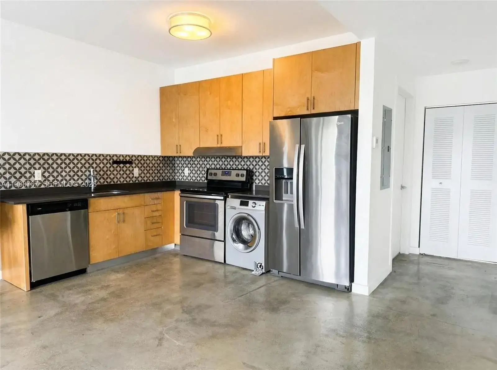 765 NW 1st St # 301, Miami FL 33128 photo 5