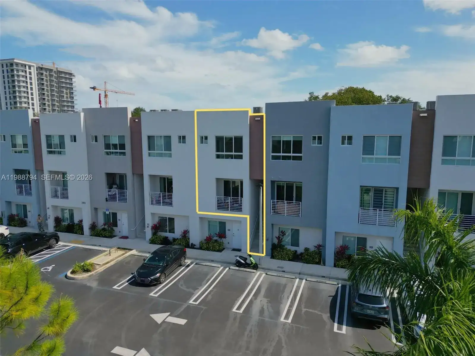 2505 NE 193rd St # 4208, Miami FL 33180 photo 2