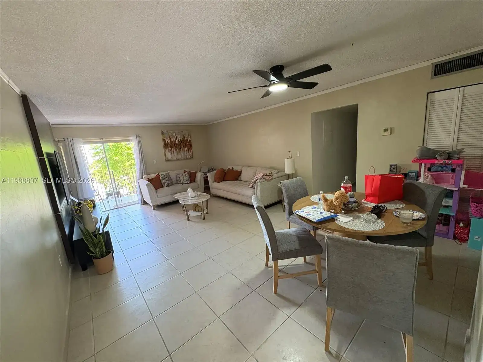 1950 W 56th St # 2309D, Hialeah FL 33012 photo 3