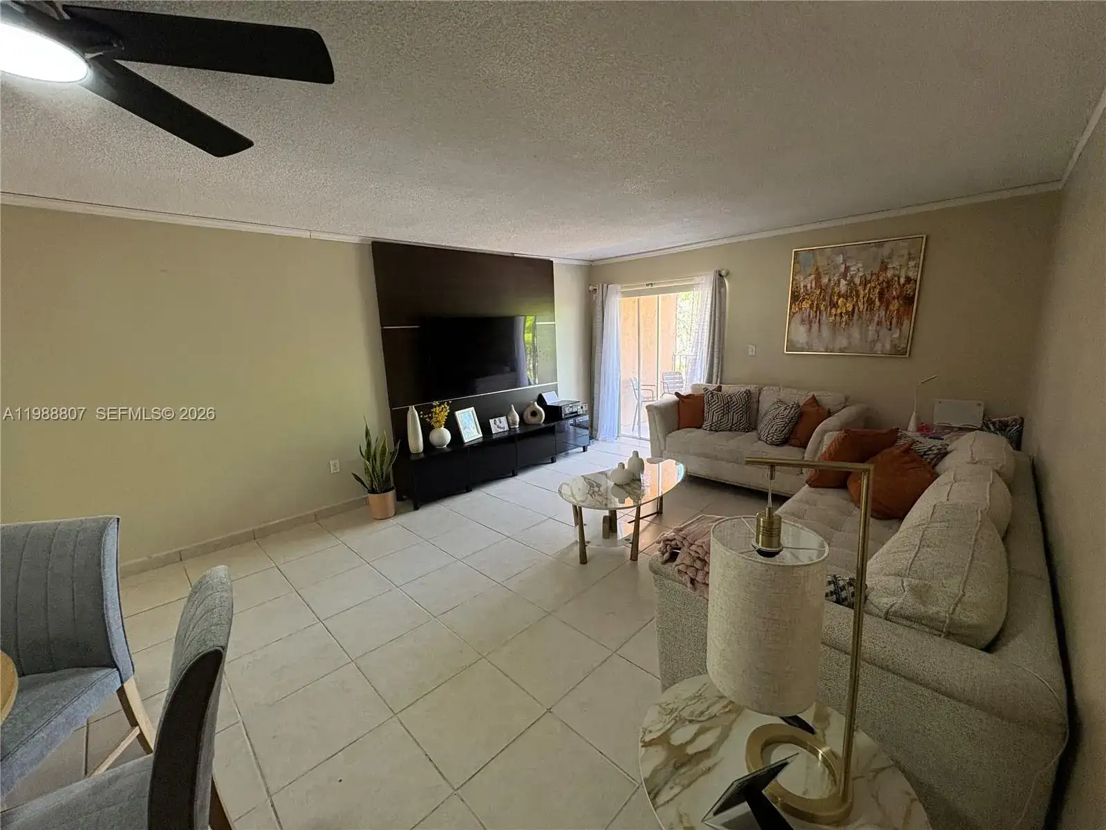 1950 W 56th St # 2309D, Hialeah FL 33012 photo 4