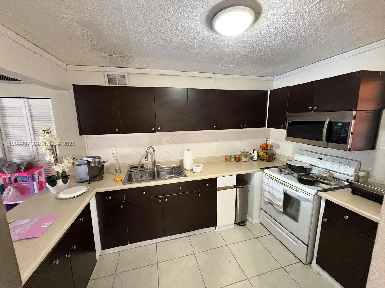 1950 W 56th St # 2309D, Hialeah FL 33012 photo 5