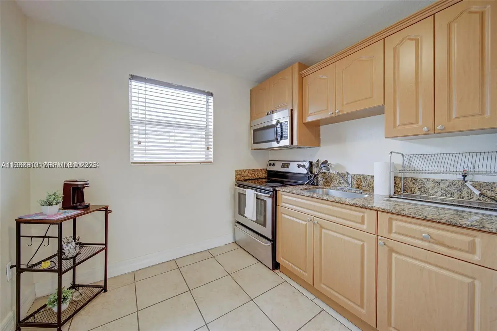 427 SW 6th St # 5, Miami FL 33130
