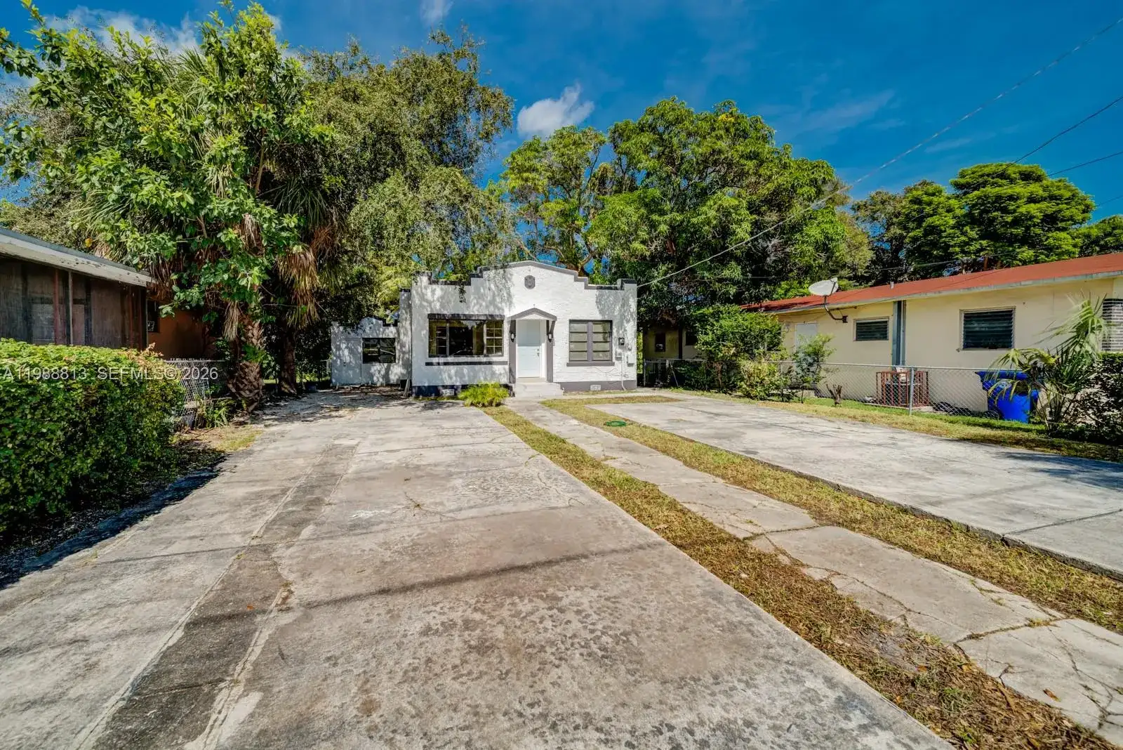 829 NW 56th St, Miami FL 33127 photo 2