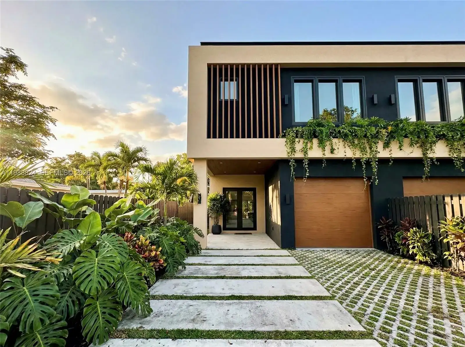 3021 SW 27th Street, Miami FL 33133 photo 3