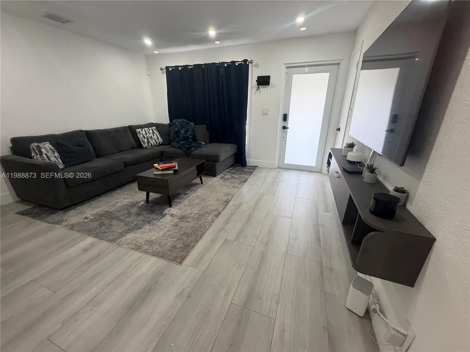 660 SW 30th Ter # 0, Fort Lauderdale FL 33312