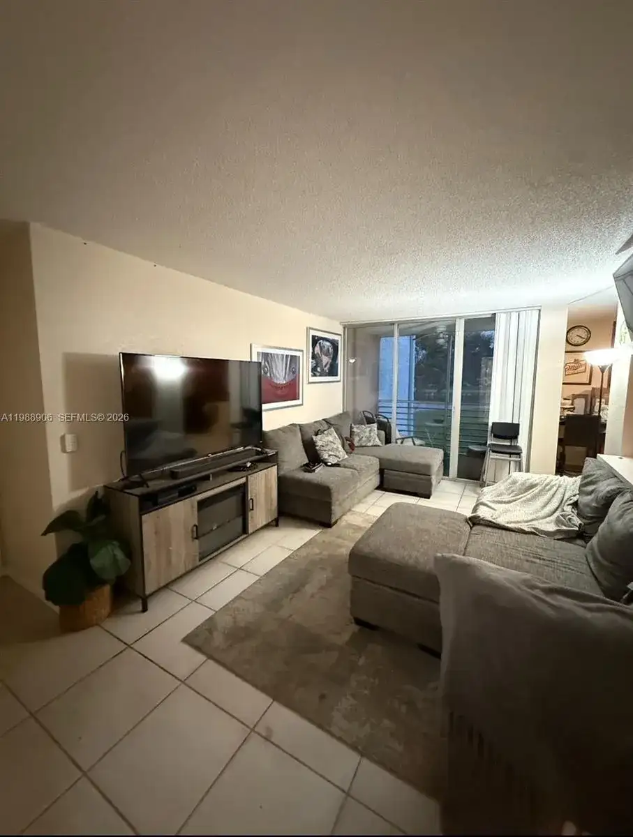 9441 Live Oak Pl # 209, Davie FL 33324 photo 2