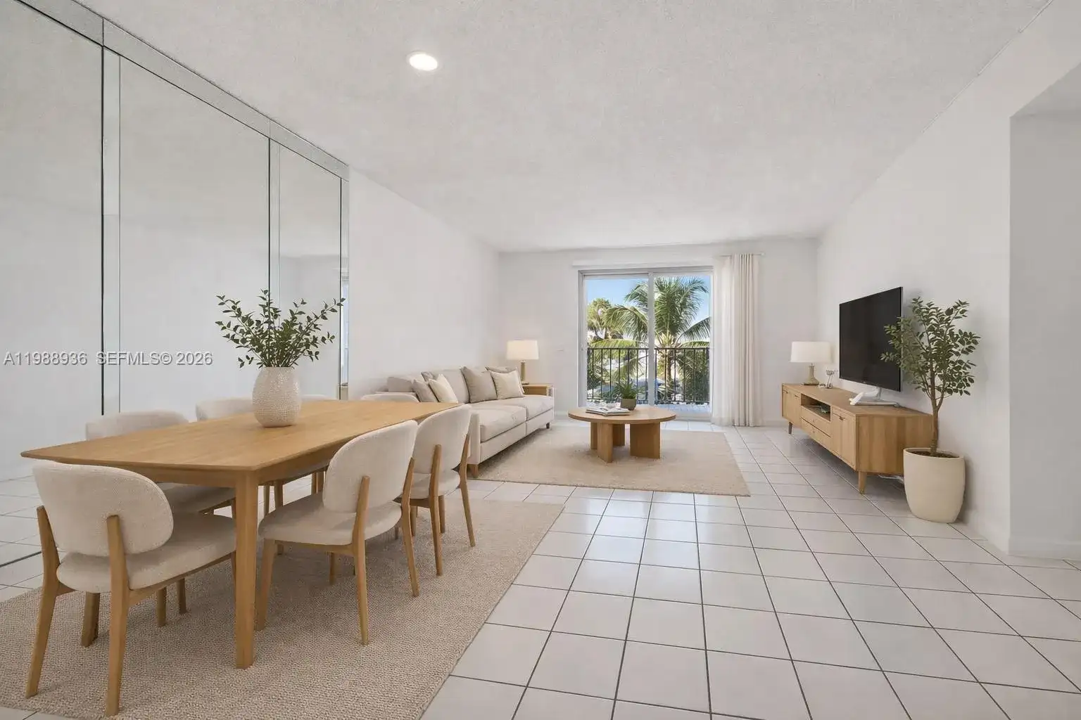 1428 Euclid Ave # 404, Miami Beach FL 33139 photo 4
