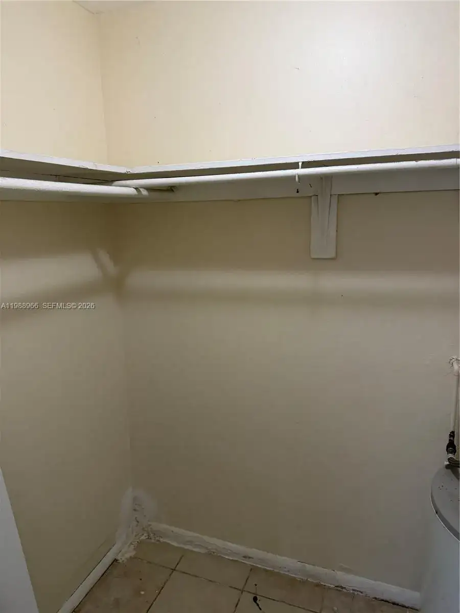 15221 NE 6th Ave # A302, Miami FL 33162 photo 5