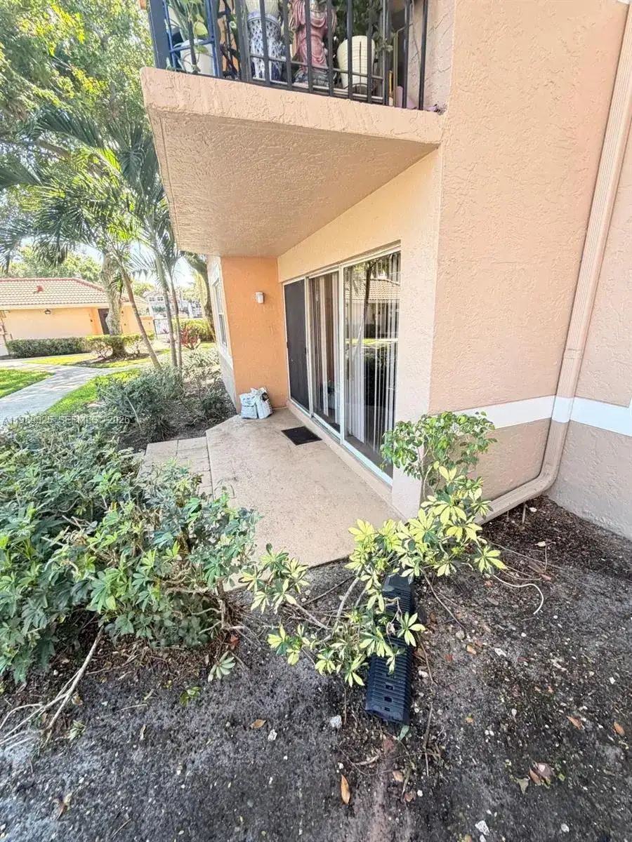 8821 Wiles Rd # 108, Coral Springs FL 33067 photo 2