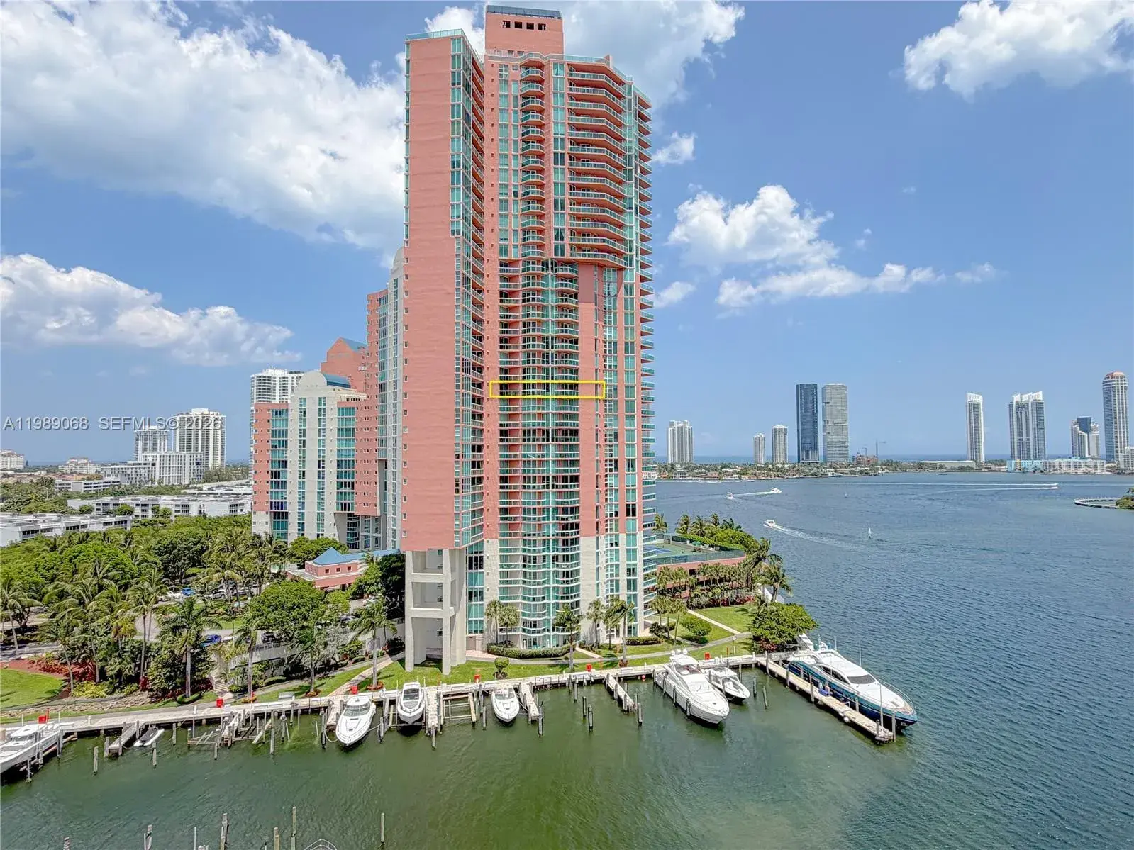 3370 Hidden Bay Dr # 1814, Aventura FL 33180