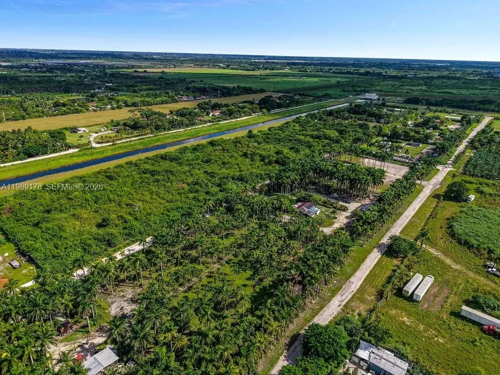 10650 SW 206th Ave, Miami FL 33187