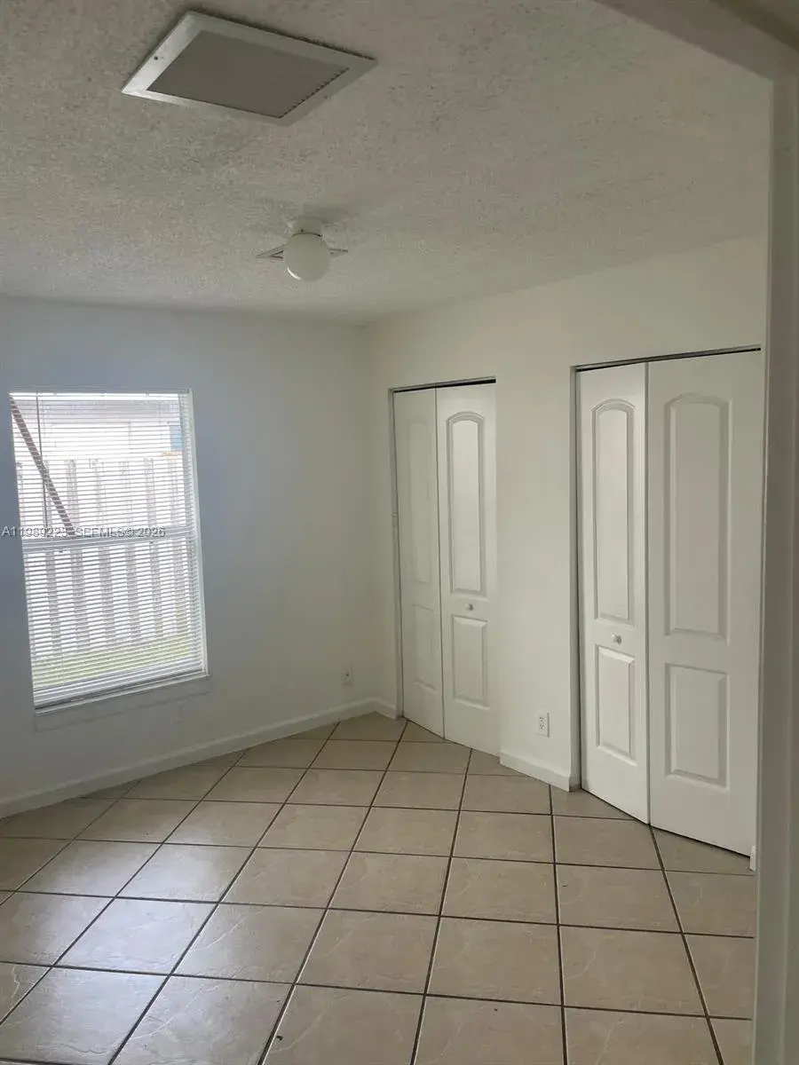 2321 NW 6th Ct, Fort Lauderdale FL 33311