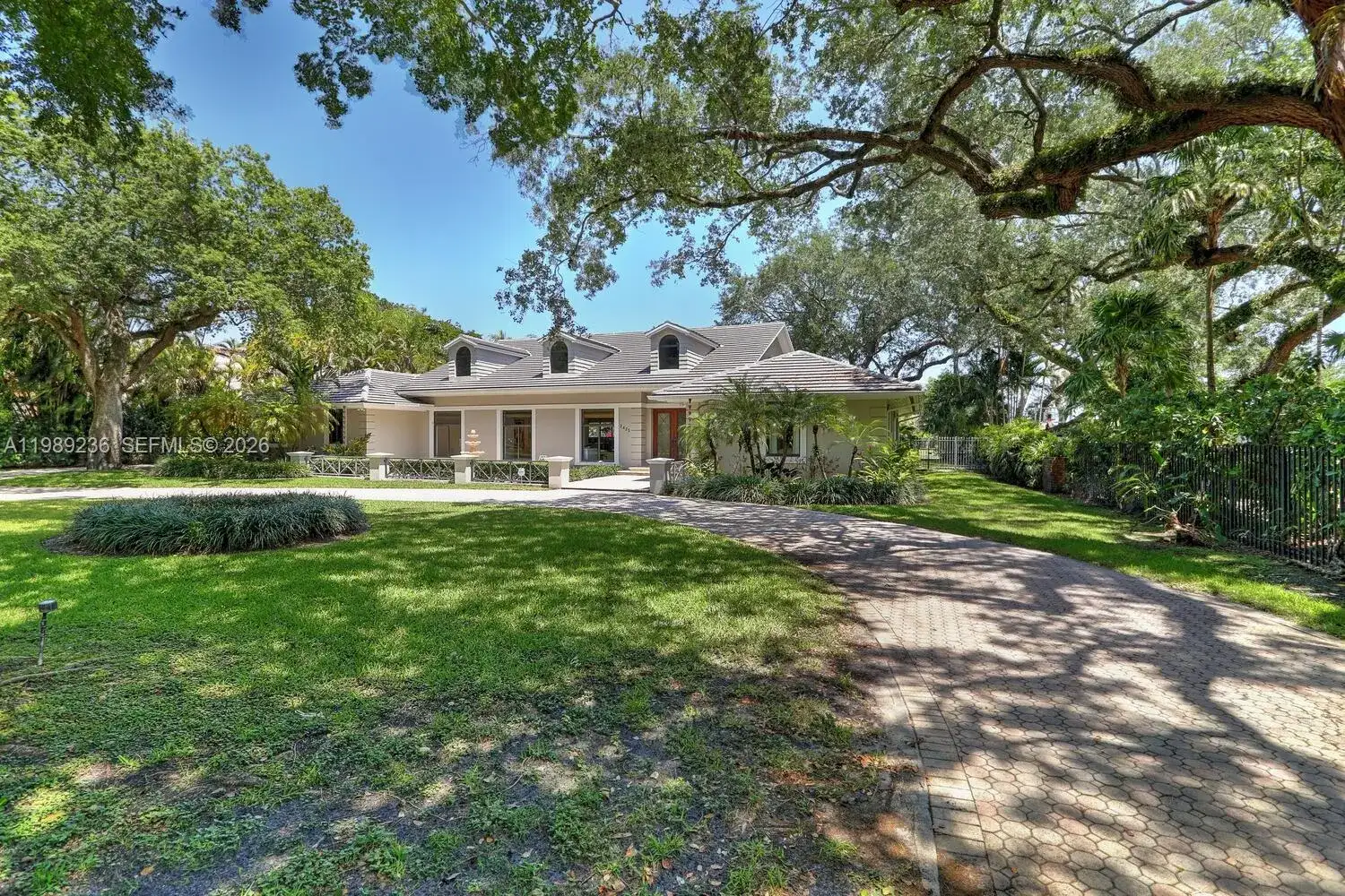 3425 Alhambra Cir, Coral Gables FL 33134 photo 3