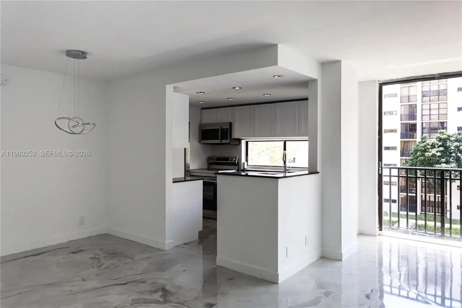 17021 N North Bay Rd # 428, Sunny Isles Beach FL 33160 photo 5