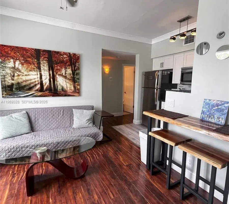 1320 Drexel Ave # 301, Miami Beach FL 33139