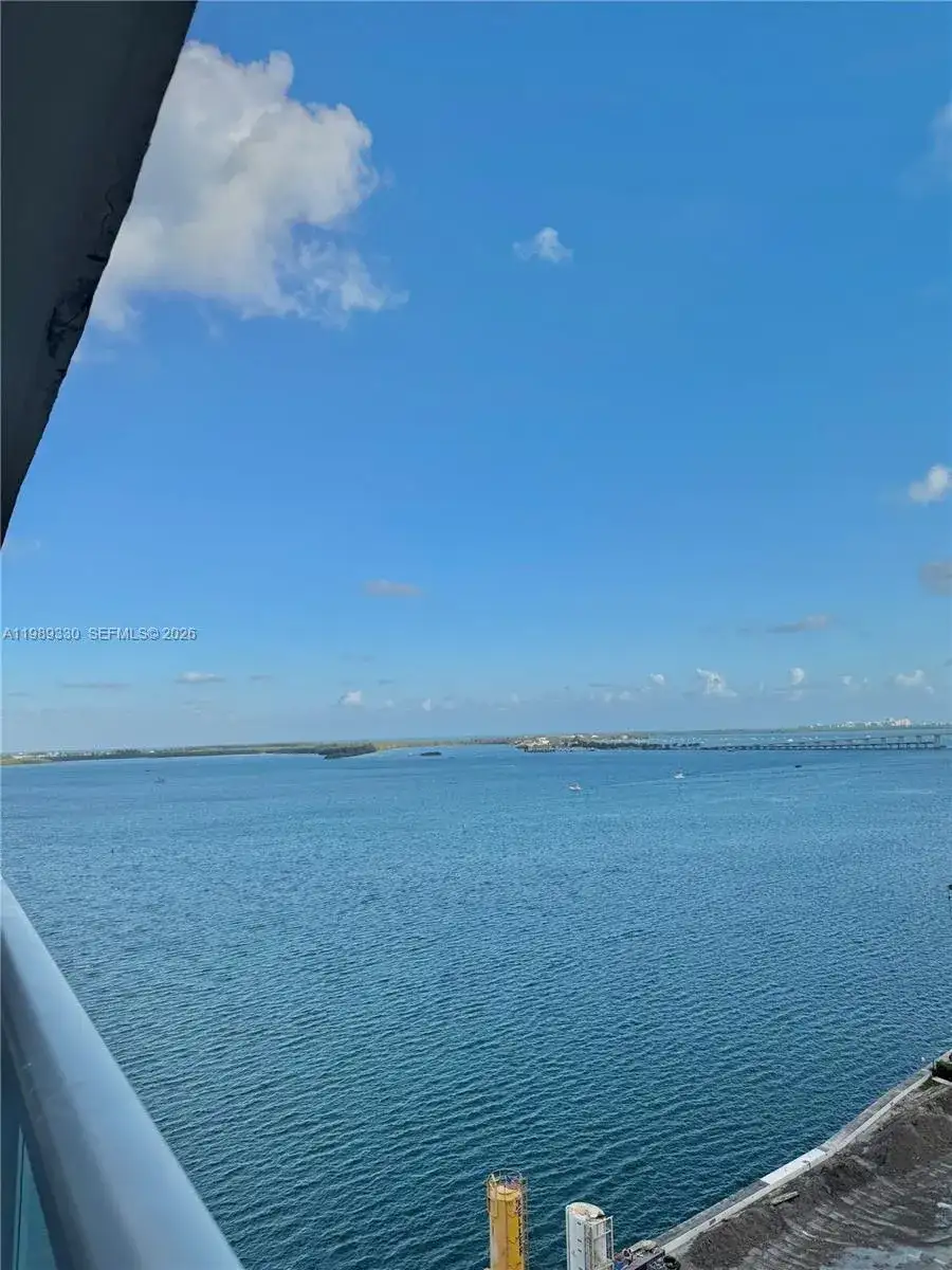 1155 Brickell Bay Dr # 1705, Miami FL 33131 photo 2