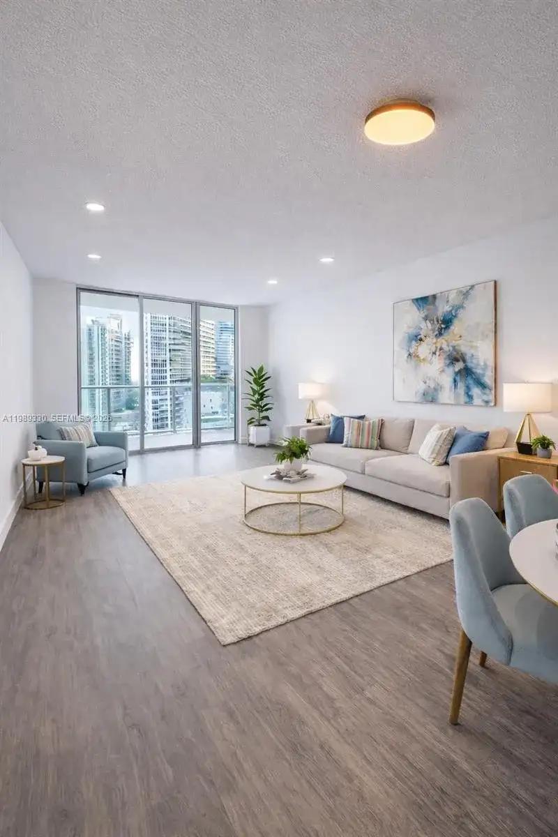 1155 Brickell Bay Dr # 1705, Miami FL 33131 photo 3