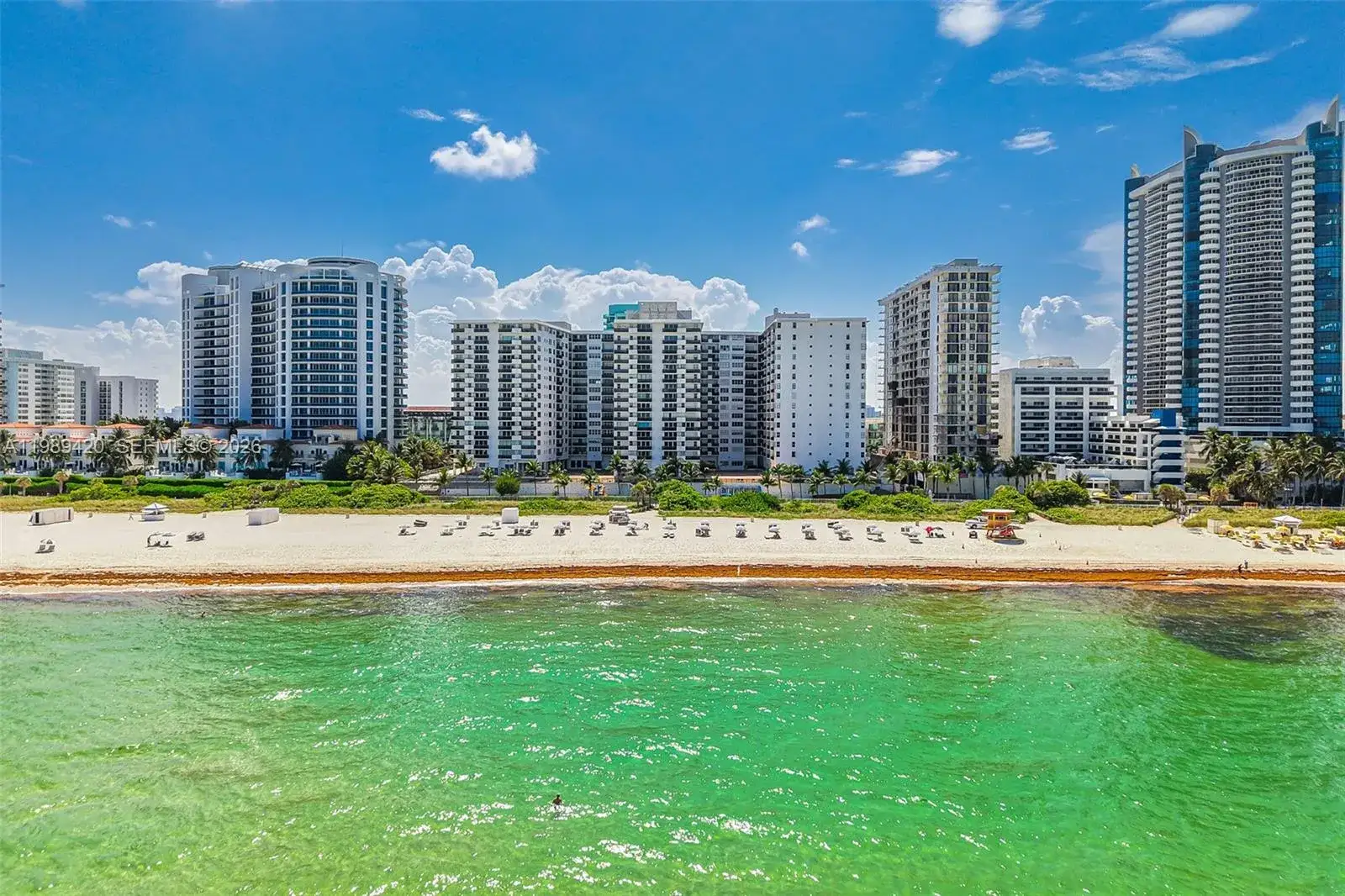 1 bedroom 2 bath Residential for sale at 6039 Collins Ave # 833, Miami Beach FL 33140