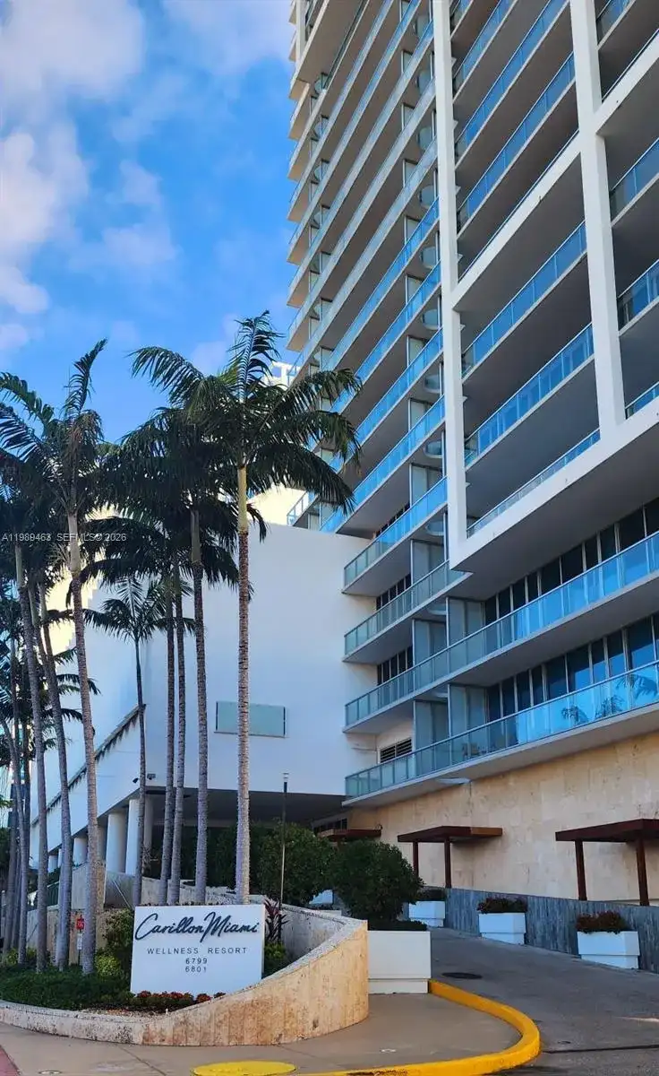 6801 Collins Ave, Miami Beach FL 33141 photo 5