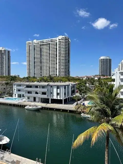 3601 NE 170th St # 406, North Miami Beach FL 33160