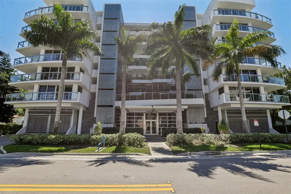 1100 100th St # 703, Bay Harbor Islands FL 33154