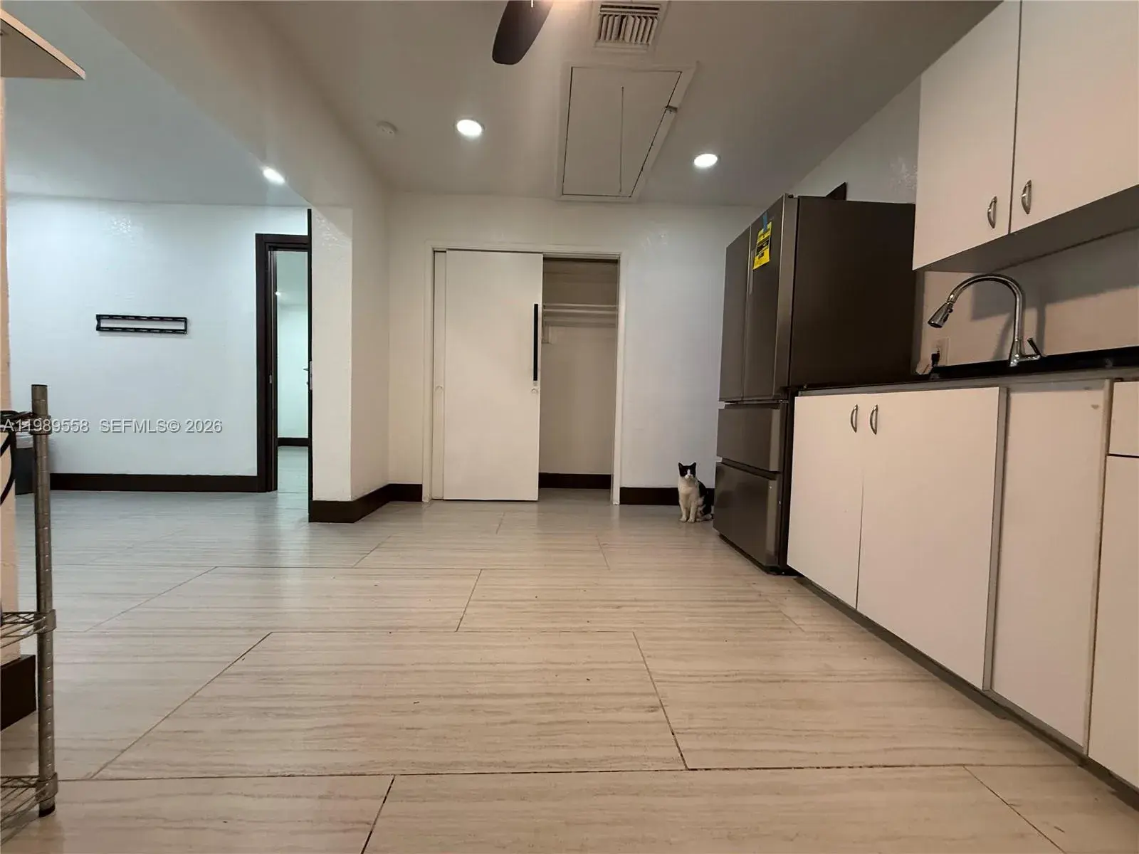 1881 SW 42nd Ter Unit B, Fort Lauderdale FL 33317
