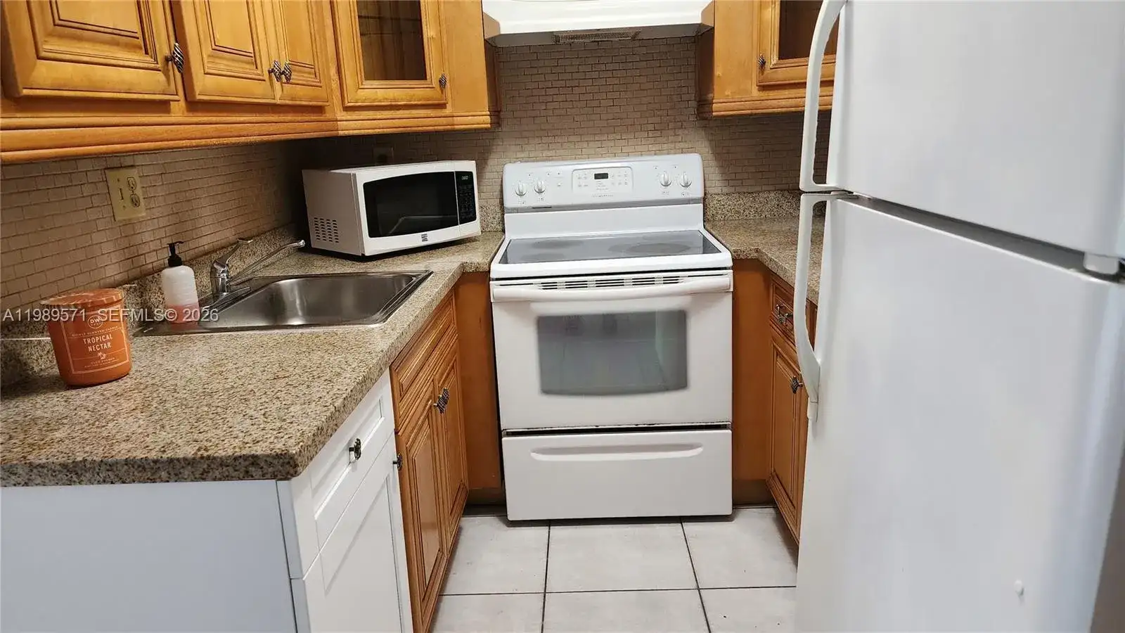 9405 W Flagler St # D204, Miami FL 33174 photo 4