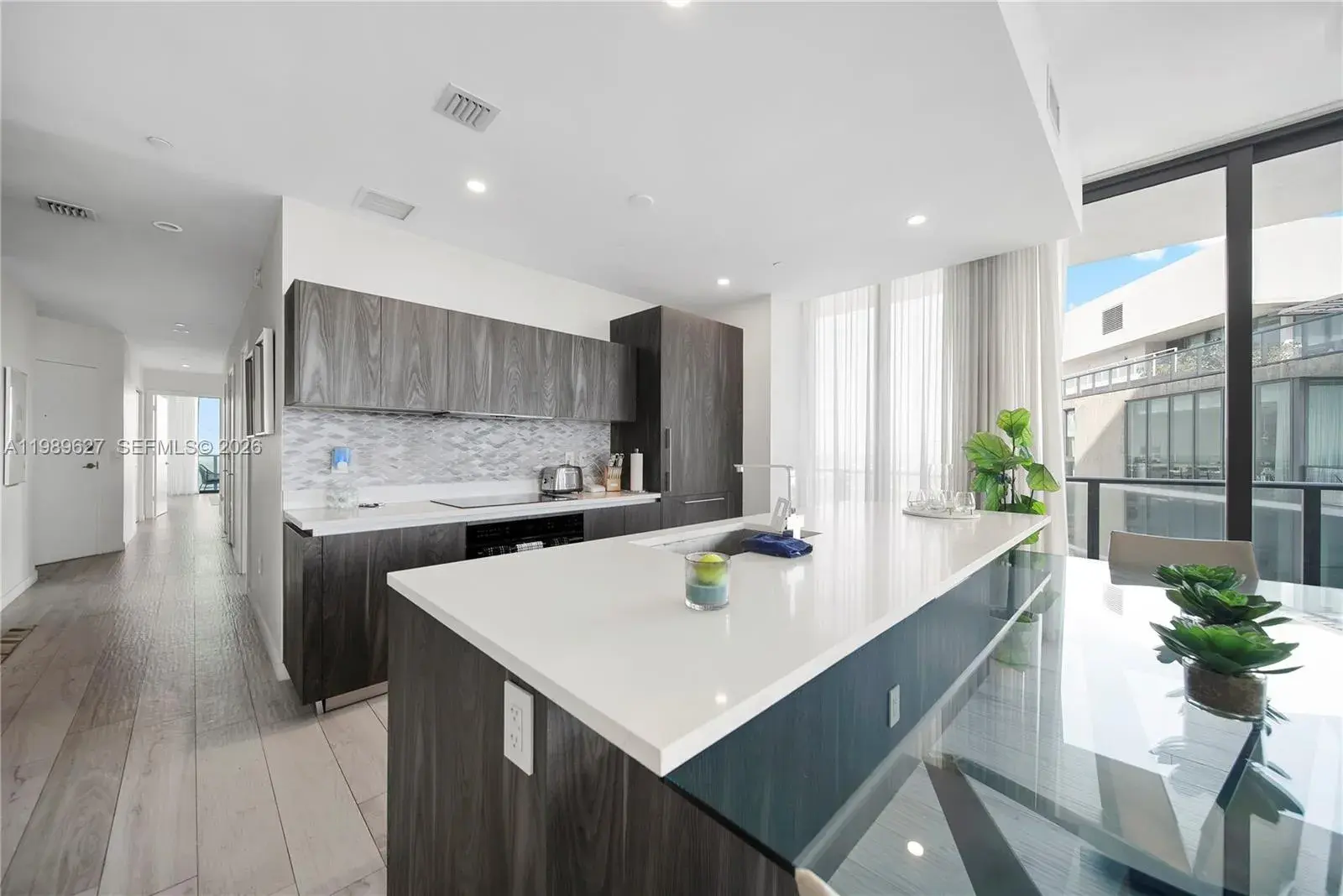 480 NE 31st St # 4907, Miami FL 33137